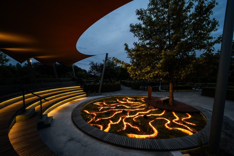 Lichtkunstwerk Adore Zuylen
