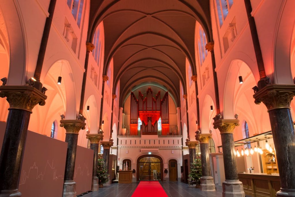 Kerk verlichting Klundert