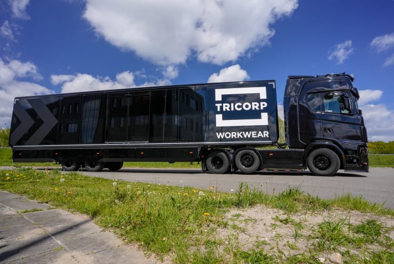 tricorp-expandable-trailer buitenkant